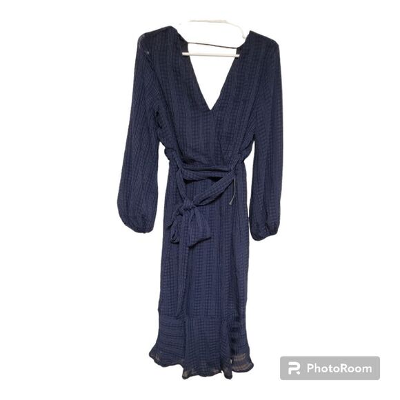 NSR fdress size small navy blue faux wrap textured evening - Picture 1 of 9